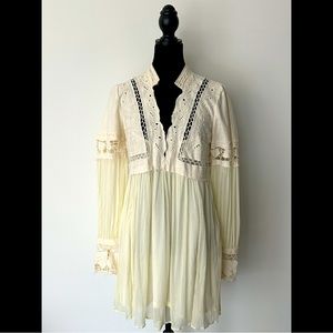 Free People mini dress | size 6 | Condition: Very Good